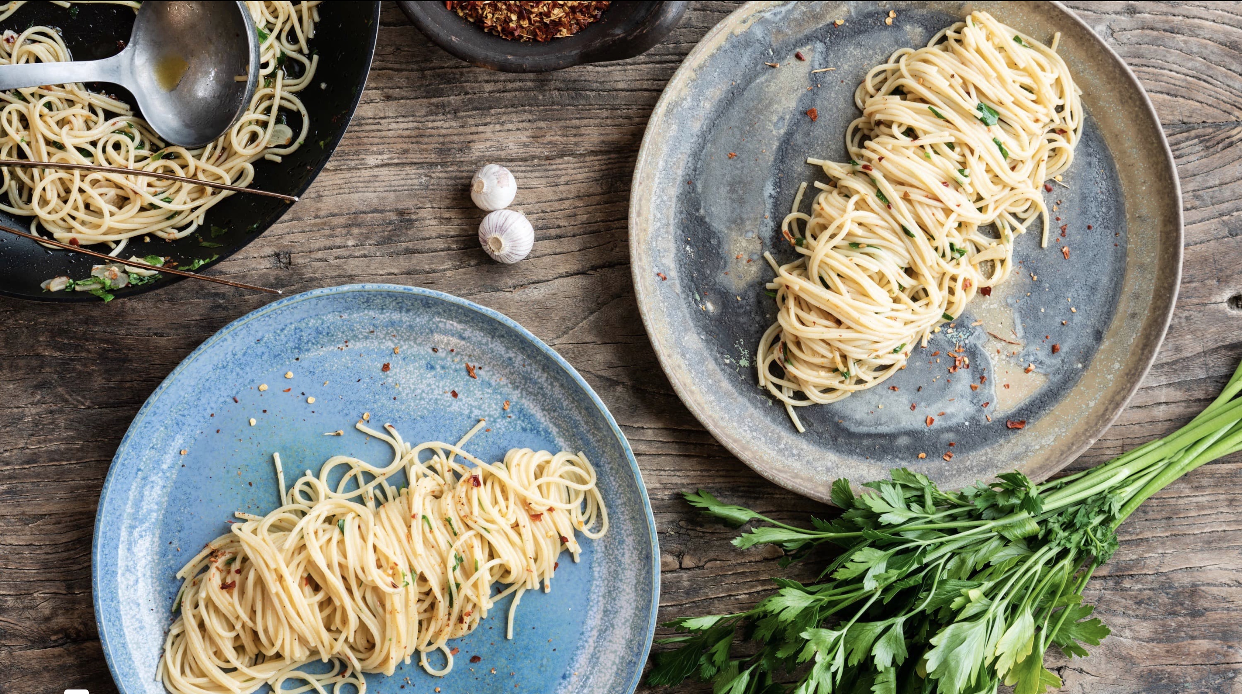 Spaghetti aglio e olio - Nem aftensmad med få ingredienser